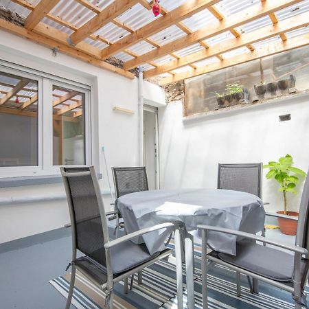 קלוטן Apartment Mit Kleinem Innenhof Im Erdgeschoss Fuer Bis Zu 4 Personen מראה חיצוני תמונה