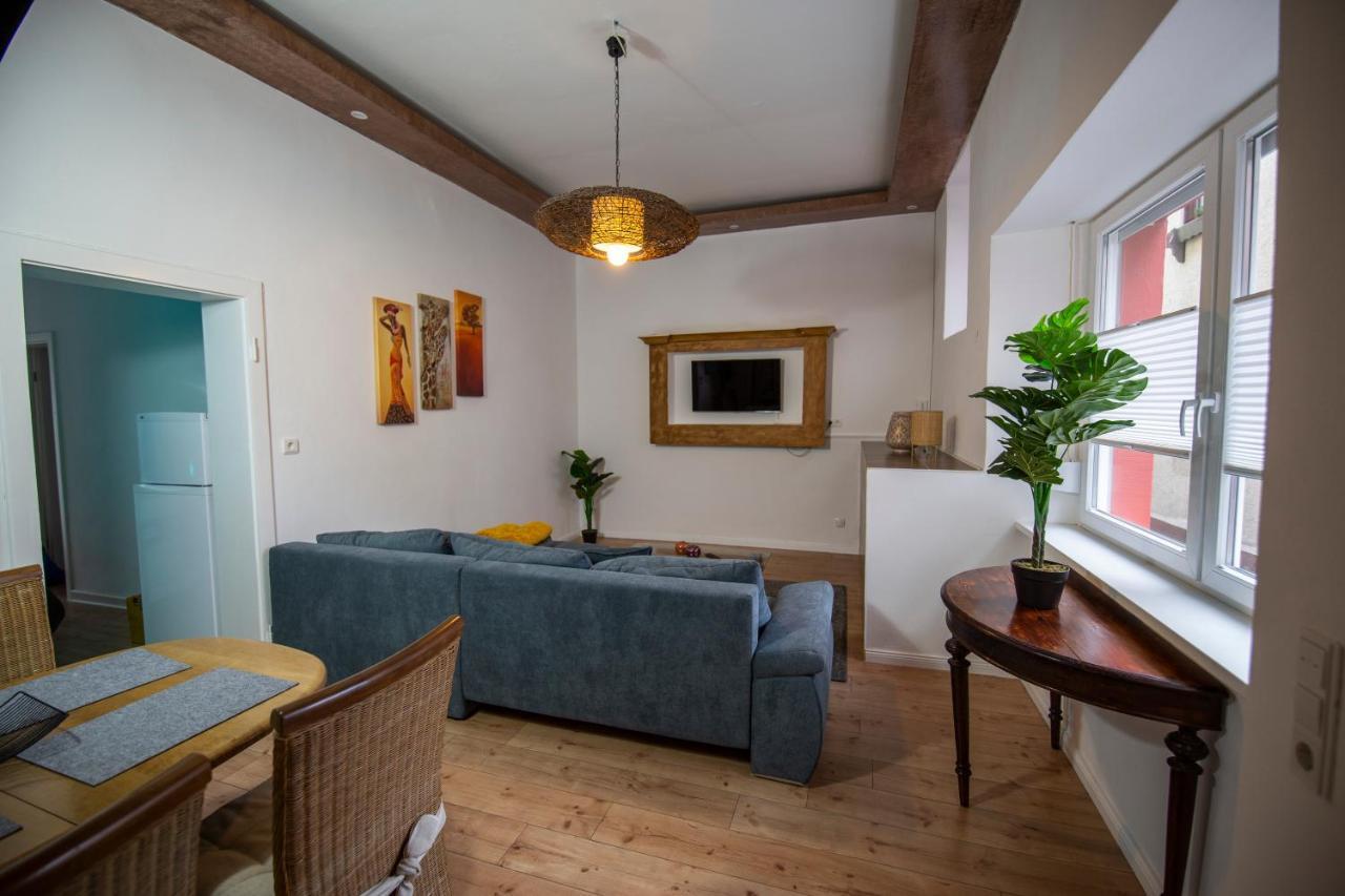 קלוטן Apartment Mit Kleinem Innenhof Im Erdgeschoss Fuer Bis Zu 4 Personen מראה חיצוני תמונה